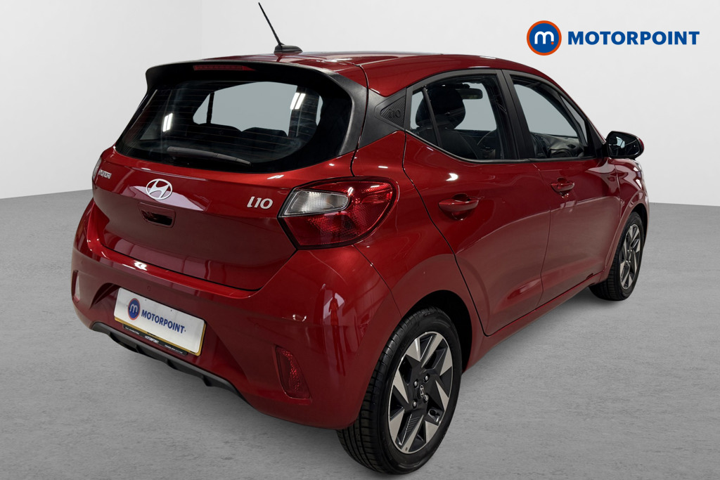 Hyundai I10 Advance Automatic Petrol Hatchback - Stock Number (1652990) - Drivers side rear corner