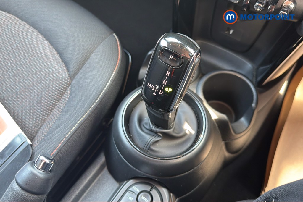Mini Hatchback Cooper Classic Automatic Petrol Hatchback - Stock Number (1652993) - 15th supplementary image