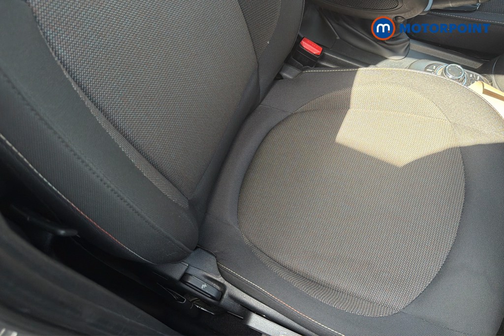 Mini Hatchback Cooper Classic Automatic Petrol Hatchback - Stock Number (1652993) - 22nd supplementary image