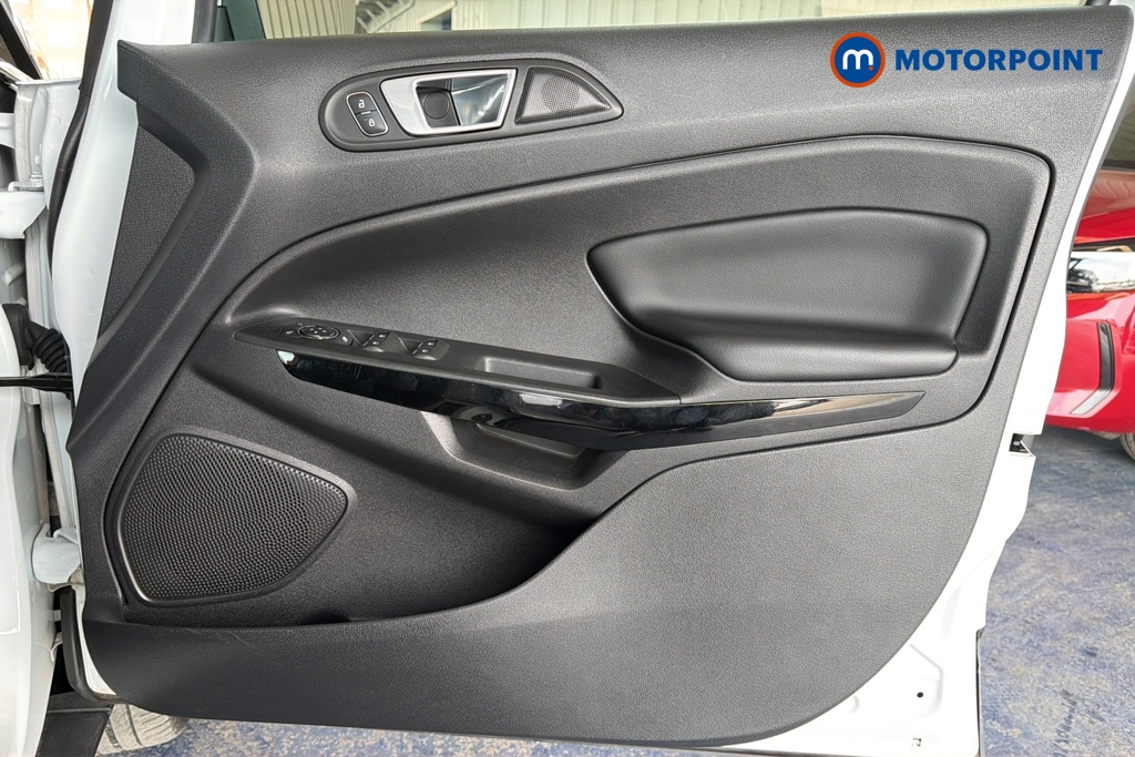 Ford Ecosport Titanium Manual Petrol SUV - Stock Number (1653524) - 18th supplementary image