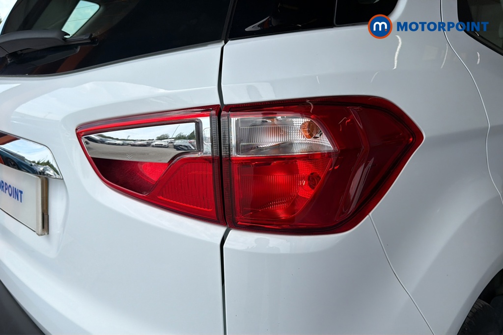 Ford Ecosport Titanium Manual Petrol SUV - Stock Number (1653524) - 36th supplementary image