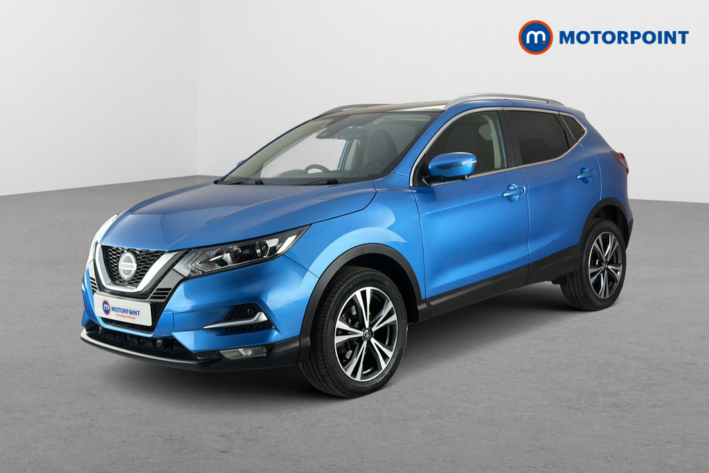 Nissan Qashqai N-Connecta Manual Petrol SUV - Stock Number (1653949) - Passenger side front corner