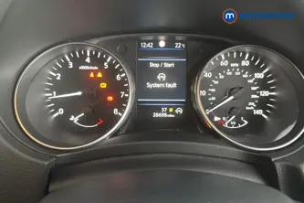 Nissan Qashqai N-Connecta Manual Petrol SUV - Stock Number (1653949) - 7th supplementary image
