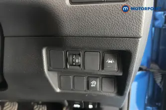 Nissan Qashqai N-Connecta Manual Petrol SUV - Stock Number (1653949) - 11th supplementary image