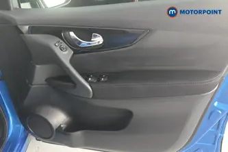 Nissan Qashqai N-Connecta Manual Petrol SUV - Stock Number (1653949) - 18th supplementary image