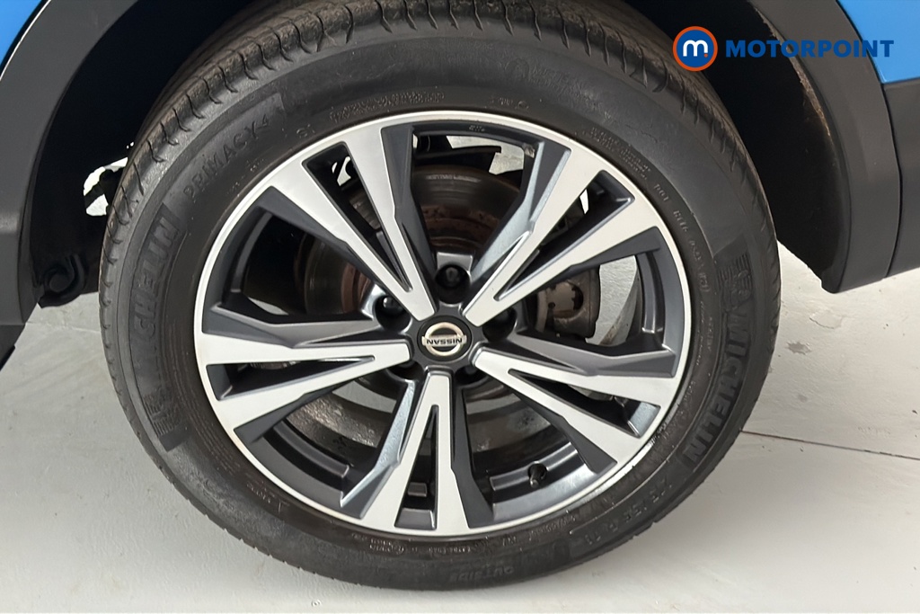 Nissan Qashqai N-Connecta Manual Petrol SUV - Stock Number (1653949) - 45th supplementary image