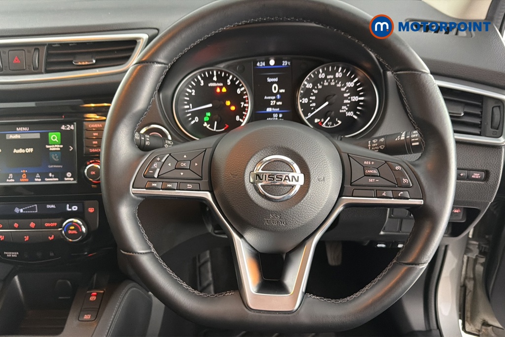 Nissan Qashqai N-Connecta Manual Petrol SUV - Stock Number (1653950) - 2nd supplementary image