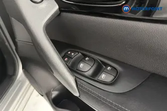 Nissan Qashqai N-Connecta Manual Petrol SUV - Stock Number (1653950) - 19th supplementary image