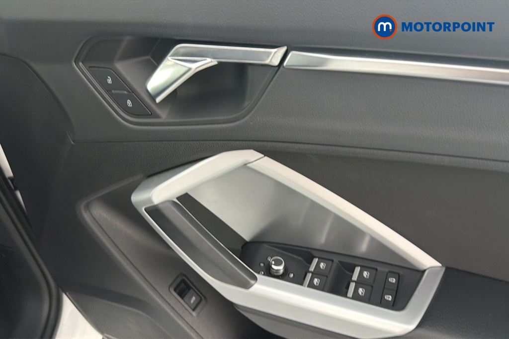 Audi Q3 Sport Automatic Petrol SUV - Stock Number (1654055) - 19th supplementary image