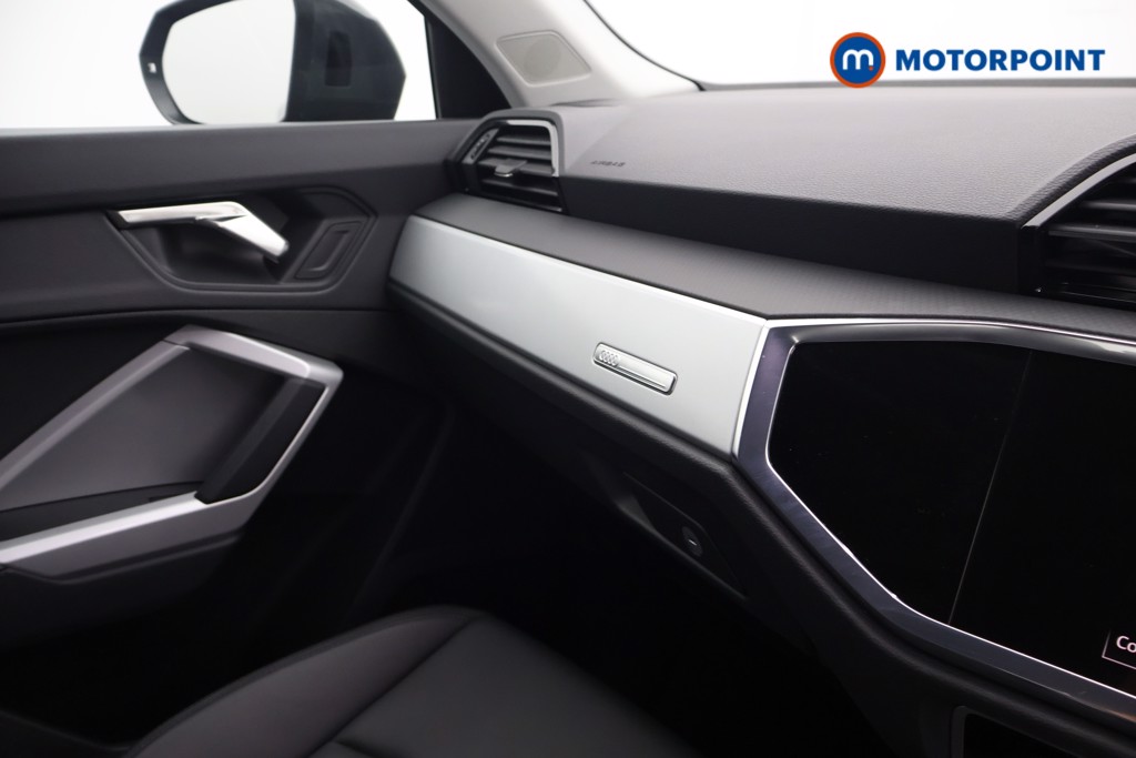 Audi Q3 Technik Automatic Petrol Plug-In Hybrid SUV - Stock Number (1654057) - 10th supplementary image