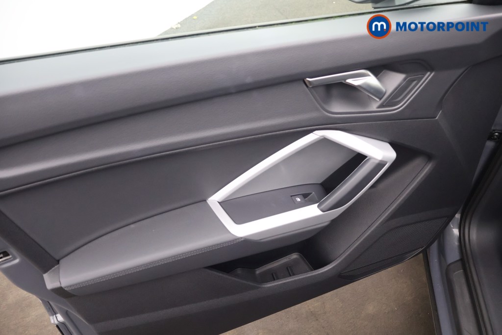 Audi Q3 Technik Automatic Petrol Plug-In Hybrid SUV - Stock Number (1654057) - 23rd supplementary image