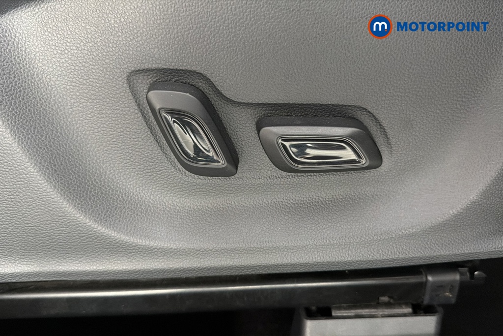 Mg Motor Uk ZS Exclusive Automatic Petrol SUV - Stock Number (1654159) - 23rd supplementary image