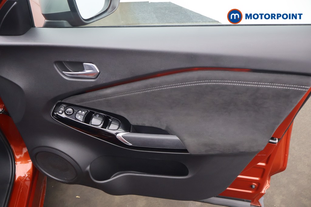 Nissan Juke Tekna-Plus Automatic Petrol SUV - Stock Number (1654260) - 14th supplementary image