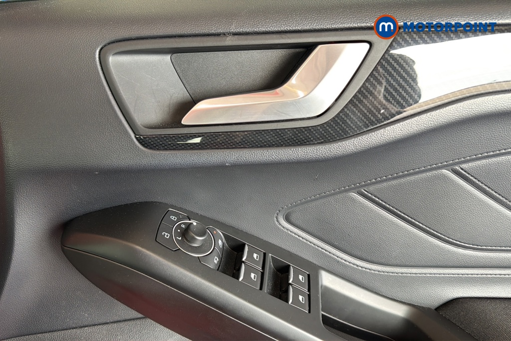 Ford Focus St-Line Edition Manual Petrol Hatchback - Stock Number (1654577) - 19th supplementary image