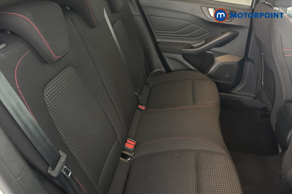 Ford Focus St-Line Style Manual Petrol Hatchback - Stock Number (1654838) - 25th supplementary image