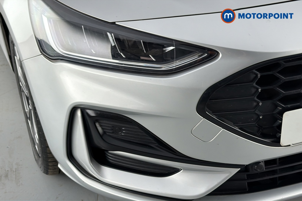 Ford Focus St-Line Style Manual Petrol Hatchback - Stock Number (1654838) - 38th supplementary image