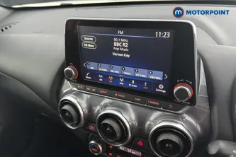 Nissan Juke Tekna Automatic Petrol-Electric Hybrid SUV - Stock Number (1654839) - 8th supplementary image