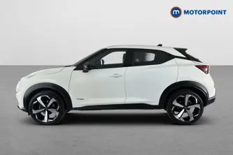 Nissan Juke Tekna Automatic Petrol-Electric Hybrid SUV - Stock Number (1654839) - Drivers side