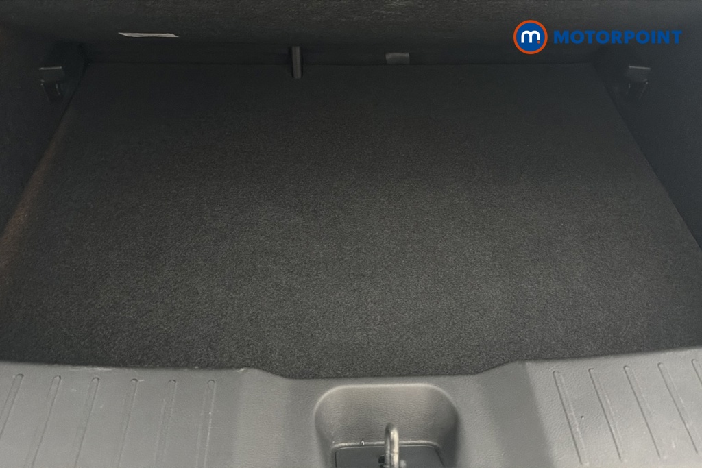 Nissan Juke Tekna Automatic Petrol-Electric Hybrid SUV - Stock Number (1654839) - 33rd supplementary image
