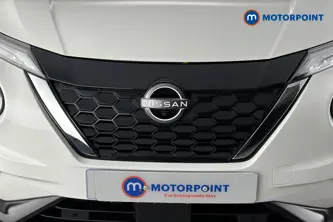 Nissan Juke Tekna Automatic Petrol-Electric Hybrid SUV - Stock Number (1654839) - 43rd supplementary image
