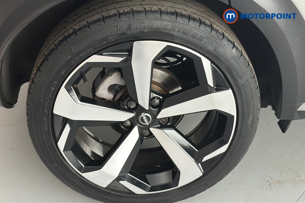Nissan Juke Tekna Automatic Petrol-Electric Hybrid SUV - Stock Number (1654839) - 46th supplementary image