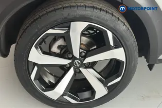 Nissan Juke Tekna Automatic Petrol-Electric Hybrid SUV - Stock Number (1654839) - 46th supplementary image
