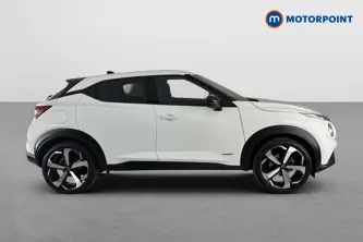 Nissan Juke Tekna Automatic Petrol-Electric Hybrid SUV - Stock Number (1654839) - Passenger side