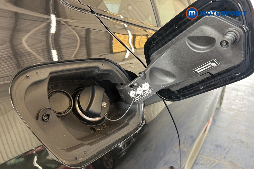 BMW 1 Series M135 Automatic Petrol Hatchback - Stock Number (1654936) - 41st supplementary image