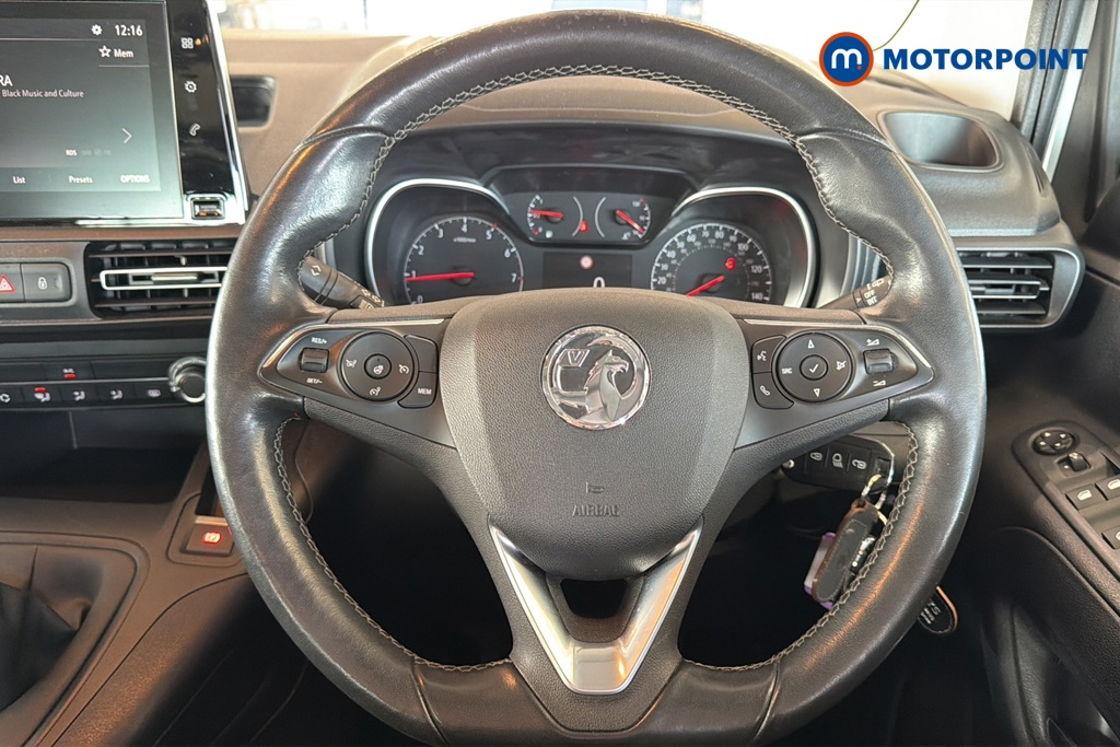 Vauxhall Combo Life SE Manual Diesel People Carrier - Stock Number (1654961) - 2nd supplementary image