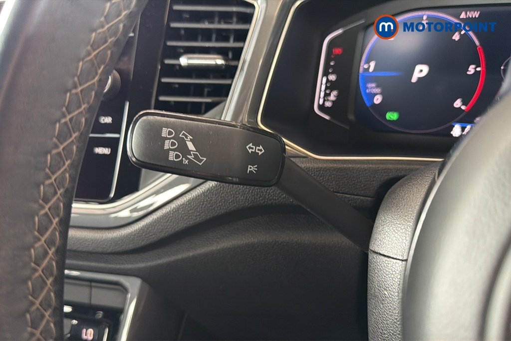Volkswagen T-Roc R-Line Automatic Diesel SUV - Stock Number (1655022) - 5th supplementary image