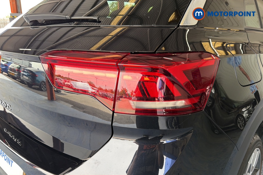 Volkswagen T-Roc R-Line Automatic Diesel SUV - Stock Number (1655022) - 36th supplementary image