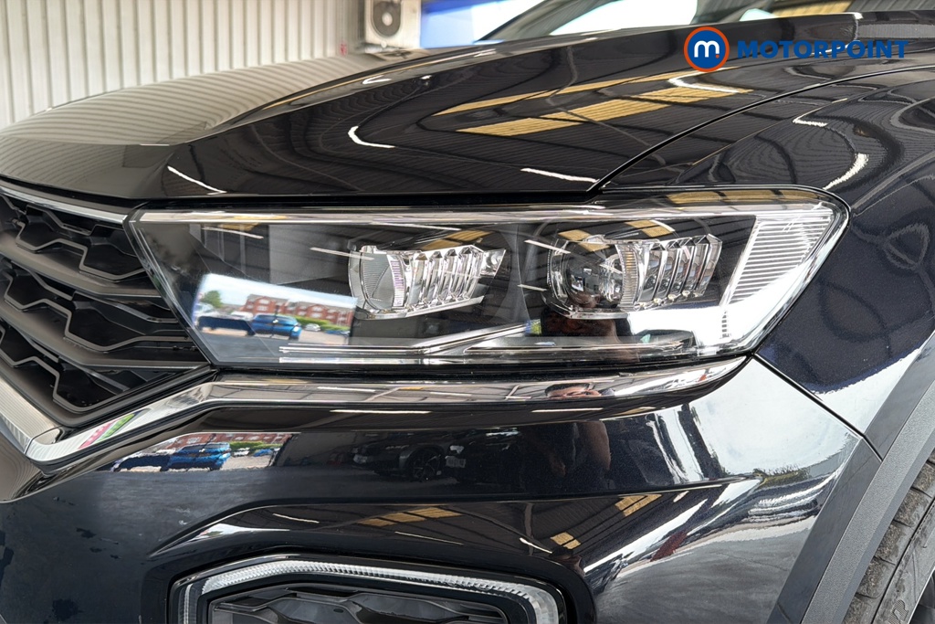 Volkswagen T-Roc R-Line Automatic Diesel SUV - Stock Number (1655022) - 42nd supplementary image