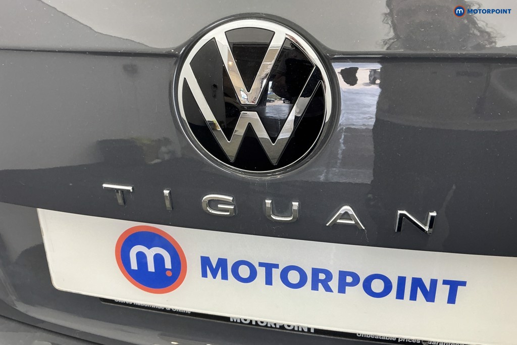 Volkswagen Tiguan Active Manual Petrol SUV - Stock Number (1586380) - 31st supplementary image