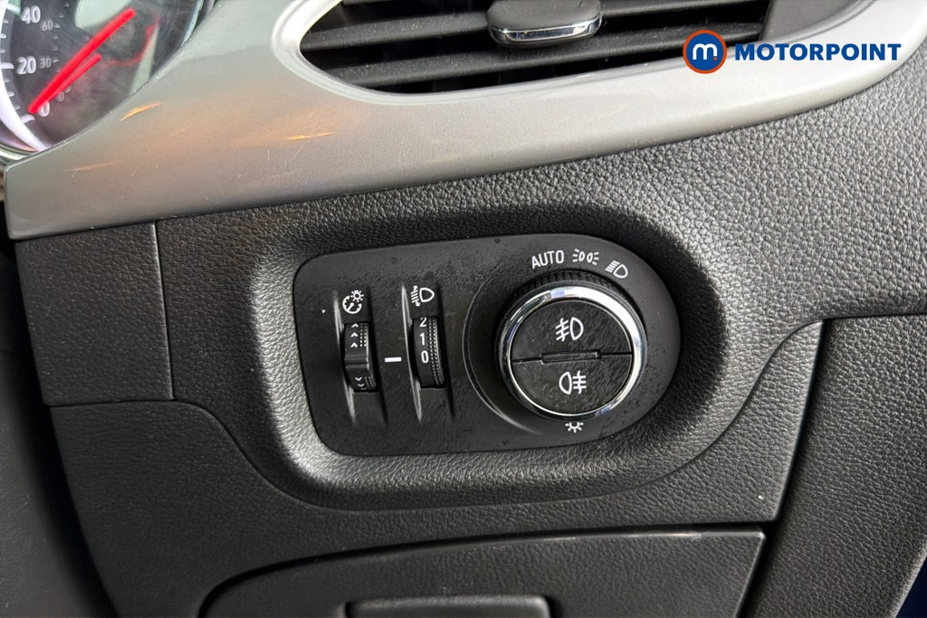 Vauxhall Astra Sri Vx-Line Nav Manual Petrol Hatchback - Stock Number (1616156) - 18th supplementary image