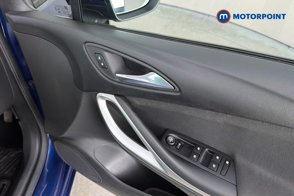 Vauxhall Astra Sri Vx-Line Nav Manual Petrol Hatchback - Stock Number (1616156) - 42nd supplementary image