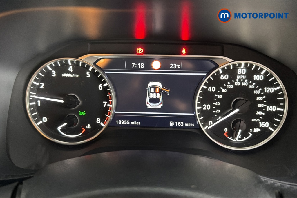 Nissan Juke Acenta Premium Manual Petrol SUV - Stock Number (1621198) - 7th supplementary image