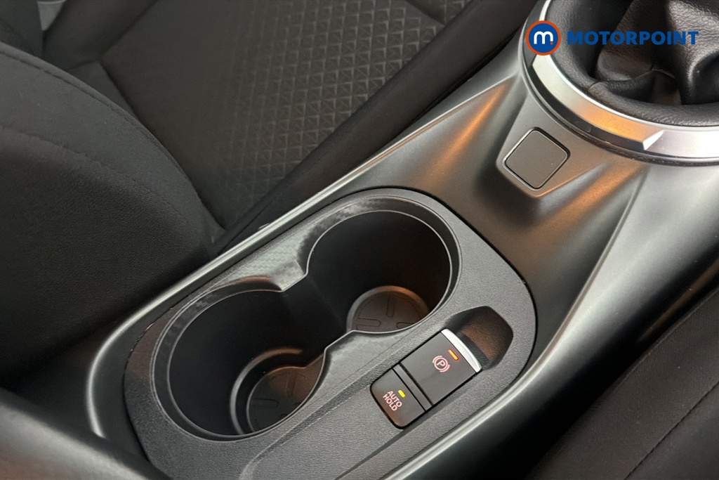 Nissan Juke Acenta Premium Manual Petrol SUV - Stock Number (1621198) - 16th supplementary image