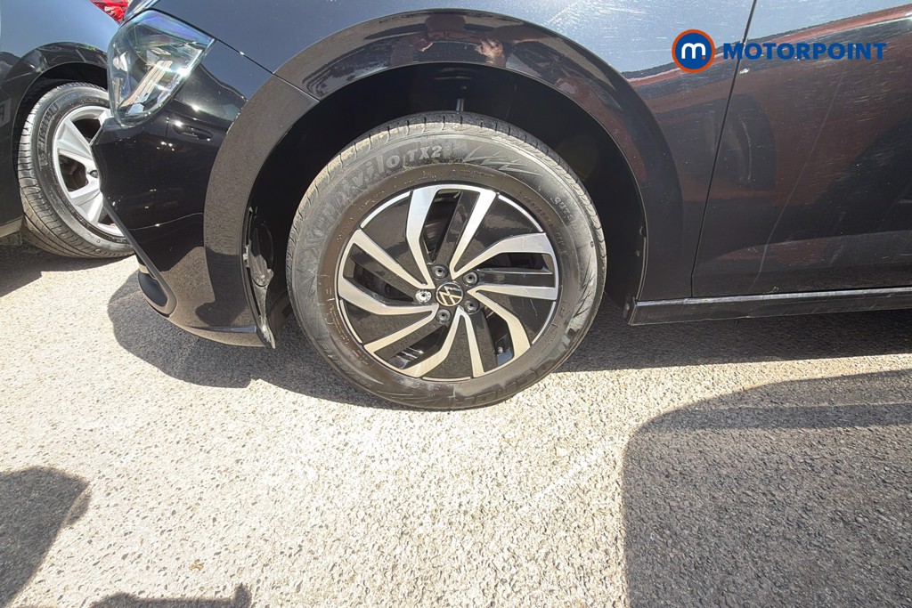 Volkswagen Polo Life Manual Petrol Hatchback - Stock Number (1631813) - 41st supplementary image