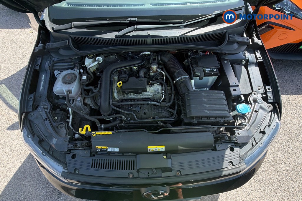 Volkswagen Polo Life Manual Petrol Hatchback - Stock Number (1631813) - 1st supplementary image