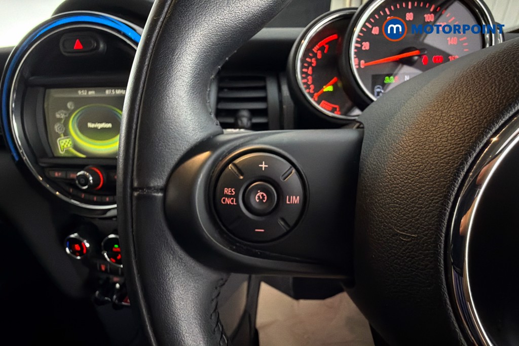 Mini Hatchback Cooper Manual Petrol Hatchback - Stock Number (1635242) - 3rd supplementary image