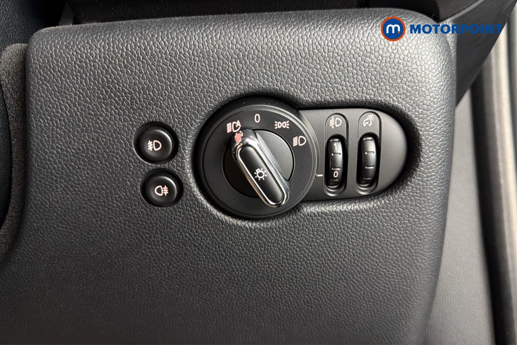 Mini Hatchback Cooper Manual Petrol Hatchback - Stock Number (1635242) - 18th supplementary image