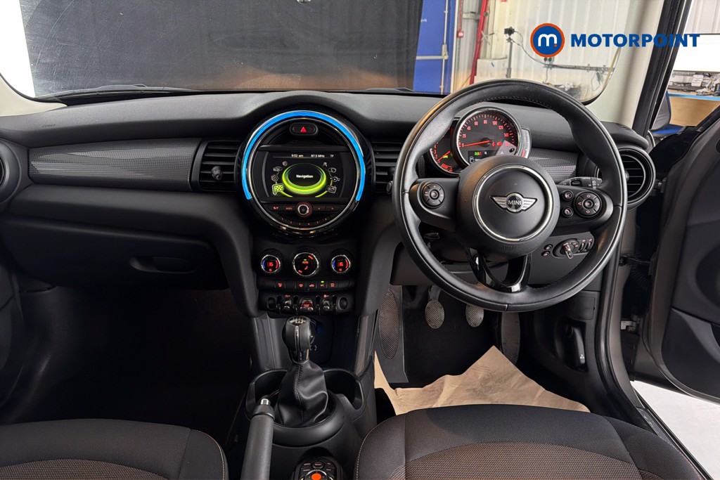 Mini Hatchback Cooper Manual Petrol Hatchback - Stock Number (1635242) - 1st supplementary image
