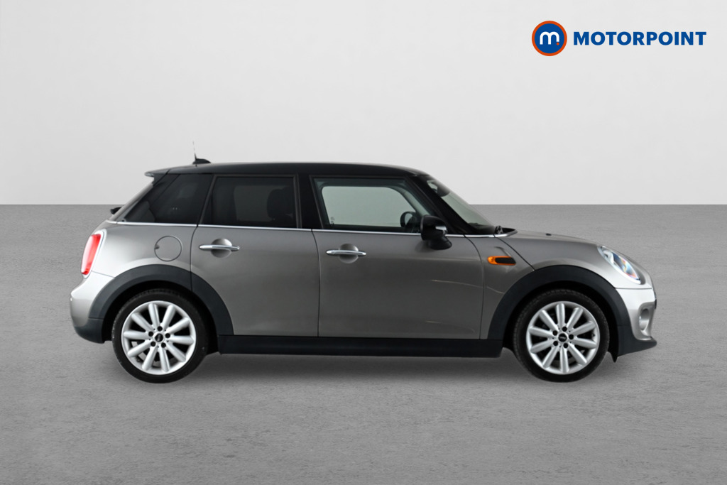 Mini Hatchback Cooper Manual Petrol Hatchback - Stock Number (1635242) - Drivers side