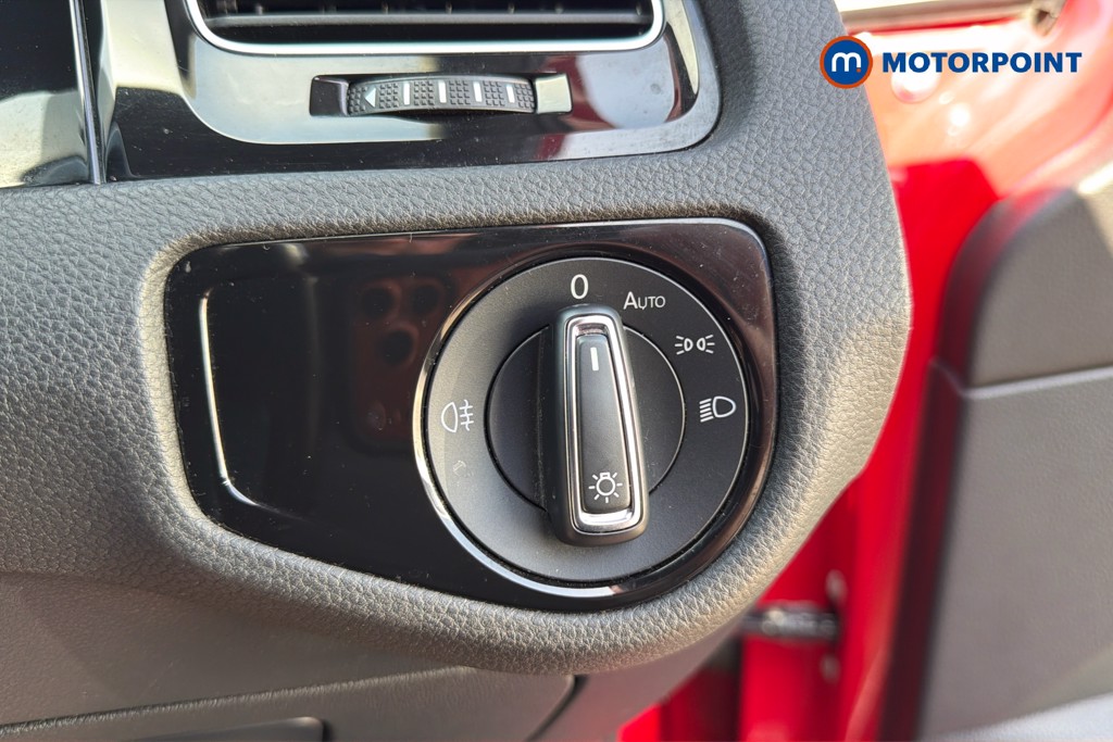 Volkswagen Golf R-Line Manual Petrol Hatchback - Stock Number (1637889) - 18th supplementary image