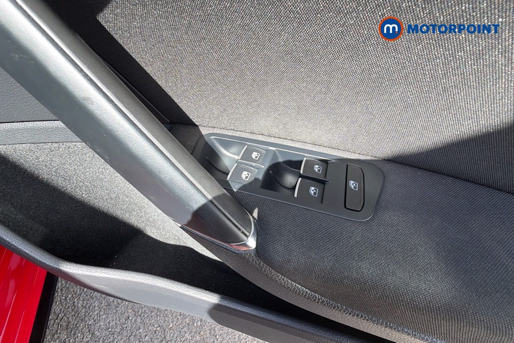 Volkswagen Golf R-Line Manual Petrol Hatchback - Stock Number (1637889) - 20th supplementary image