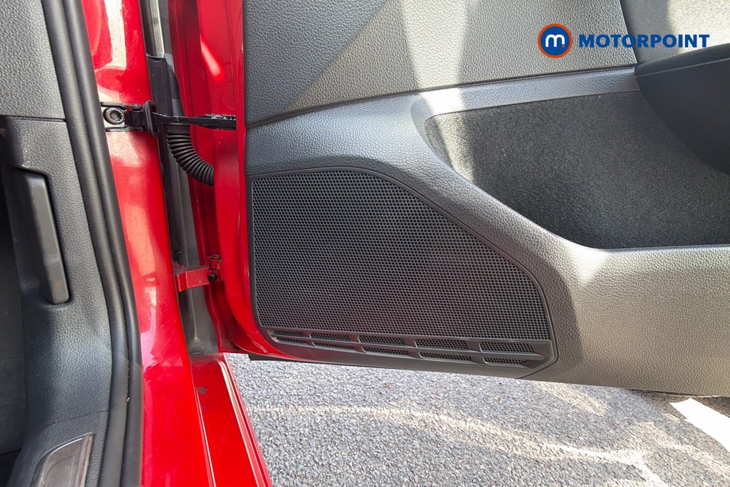 Volkswagen Golf R-Line Manual Petrol Hatchback - Stock Number (1637889) - 21st supplementary image