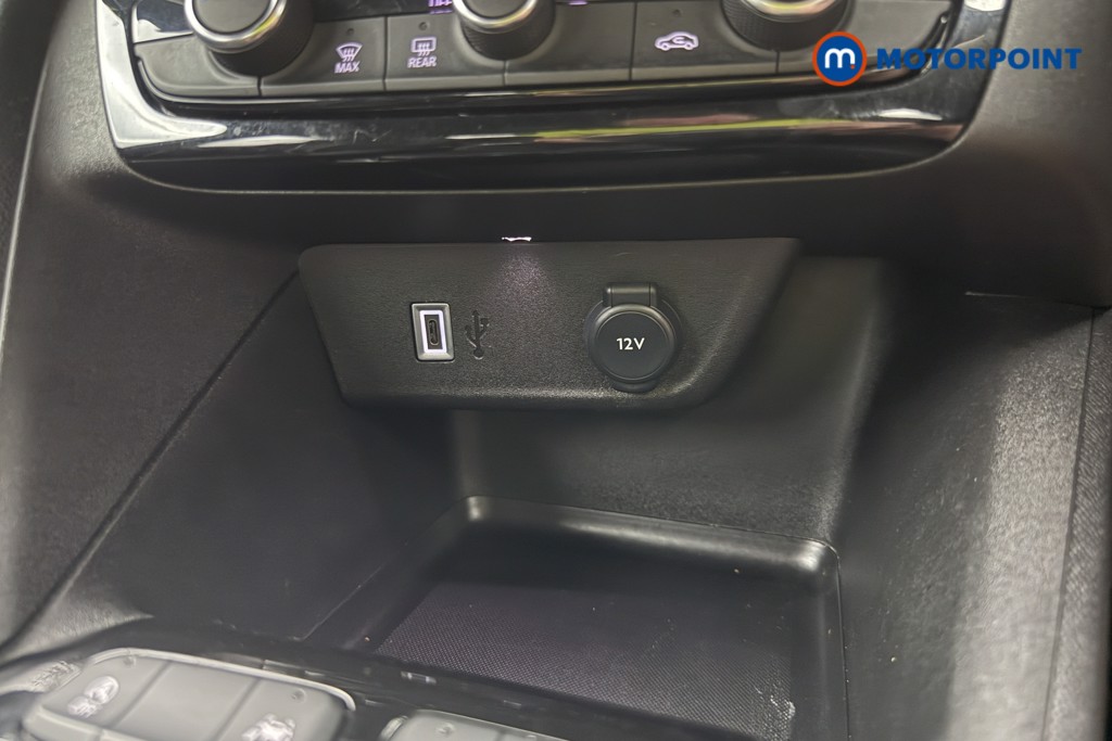 Vauxhall Corsa GS Manual Petrol Hatchback - Stock Number (1638500) - 14th supplementary image