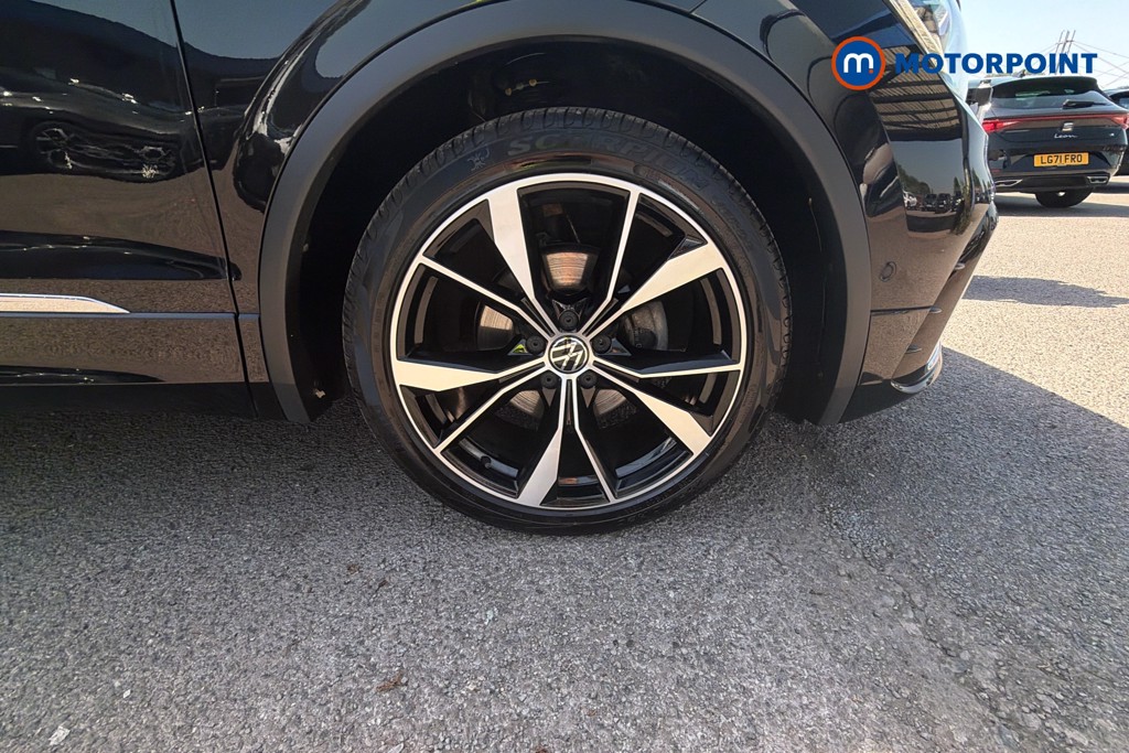 Volkswagen Tiguan R-Line Automatic Petrol SUV - Stock Number (1639113) - 36th supplementary image