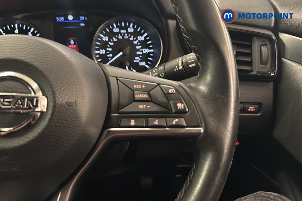 Nissan Qashqai N-Tec Manual Petrol SUV - Stock Number (1639232) - 3rd supplementary image