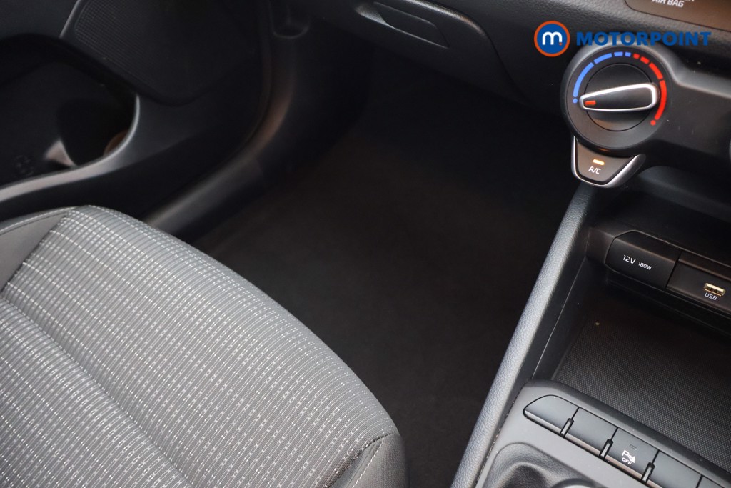 KIA Stonic 2 Manual Petrol SUV - Stock Number (1643164) - 12th supplementary image
